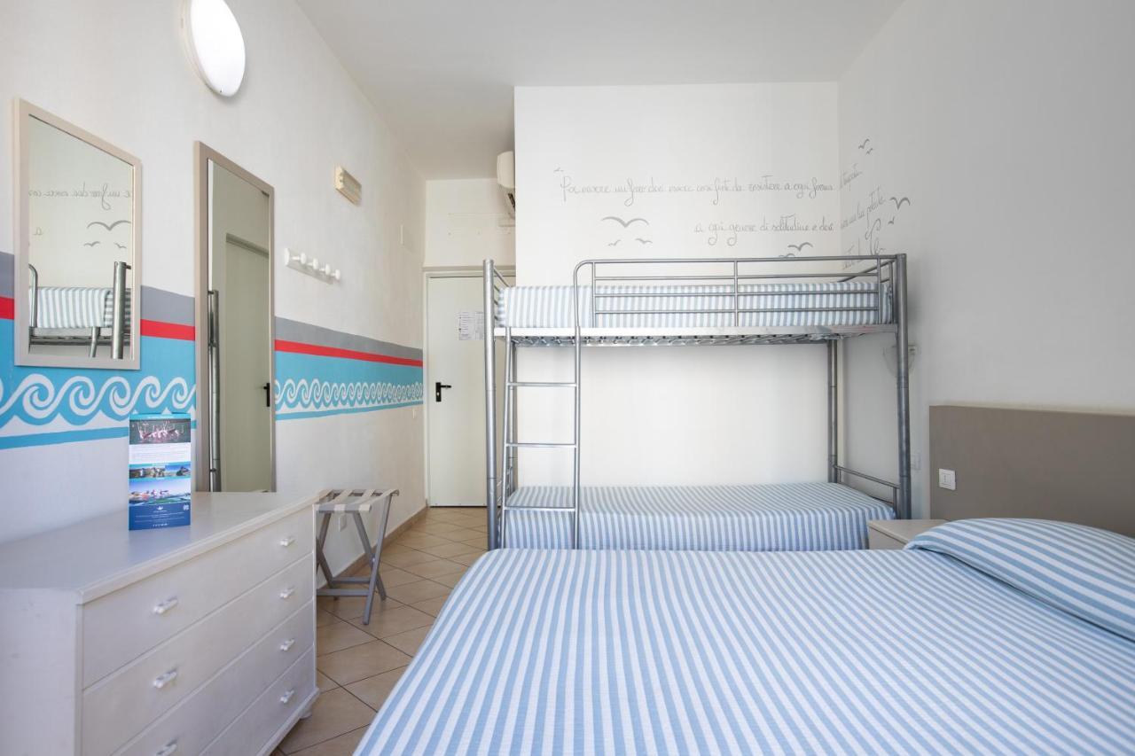 Muma Hostel Sant'Antioco Luaran gambar