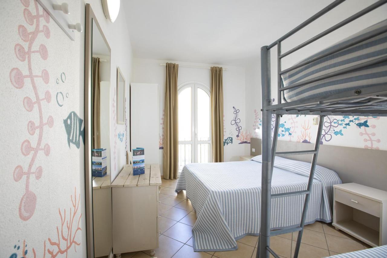 Muma Hostel Sant'Antioco Luaran gambar