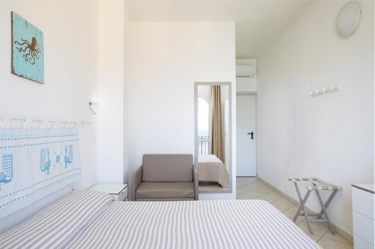 Muma Hostel Sant'Antioco Luaran gambar
