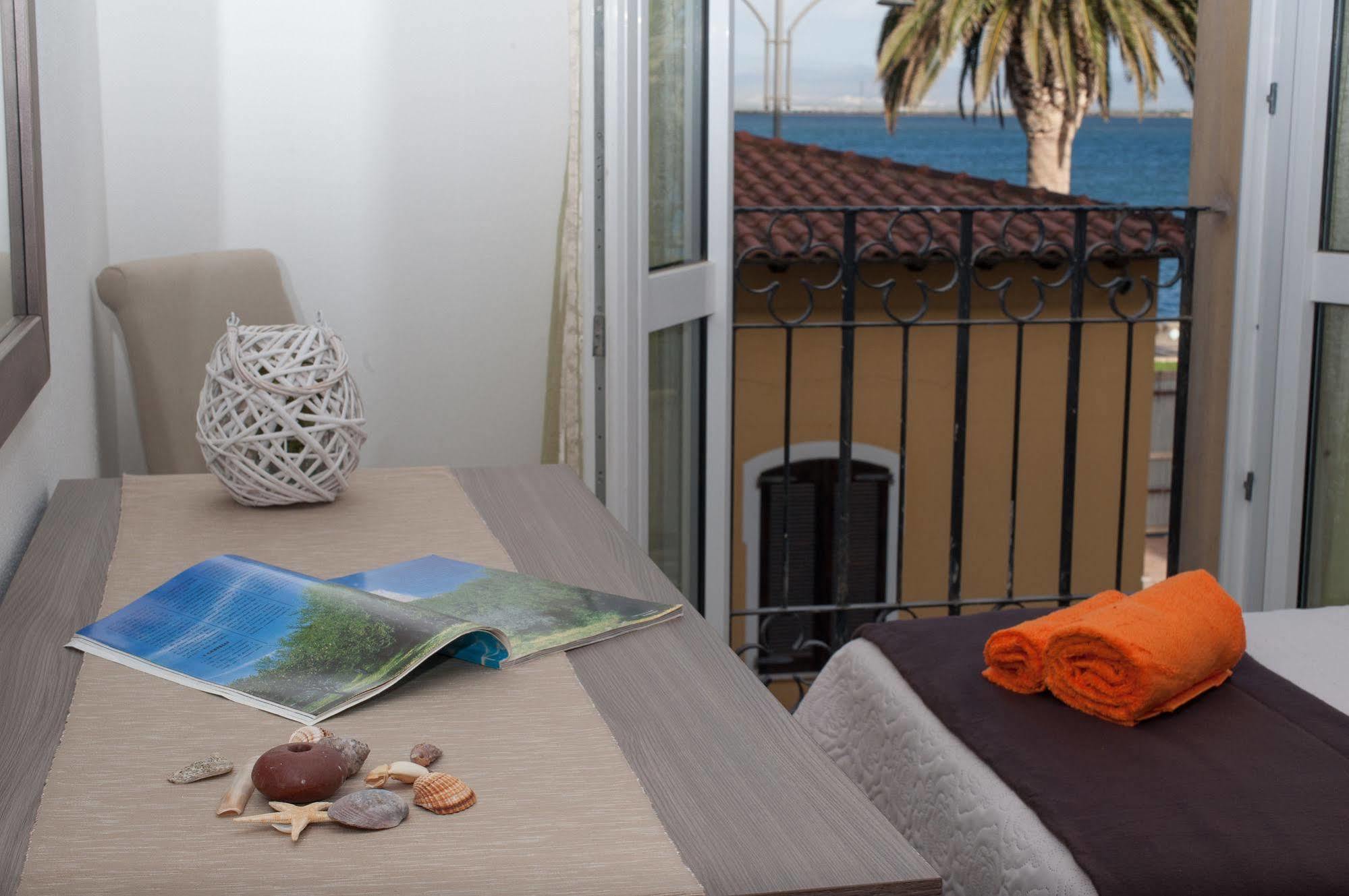 Muma Hostel Sant'Antioco Luaran gambar