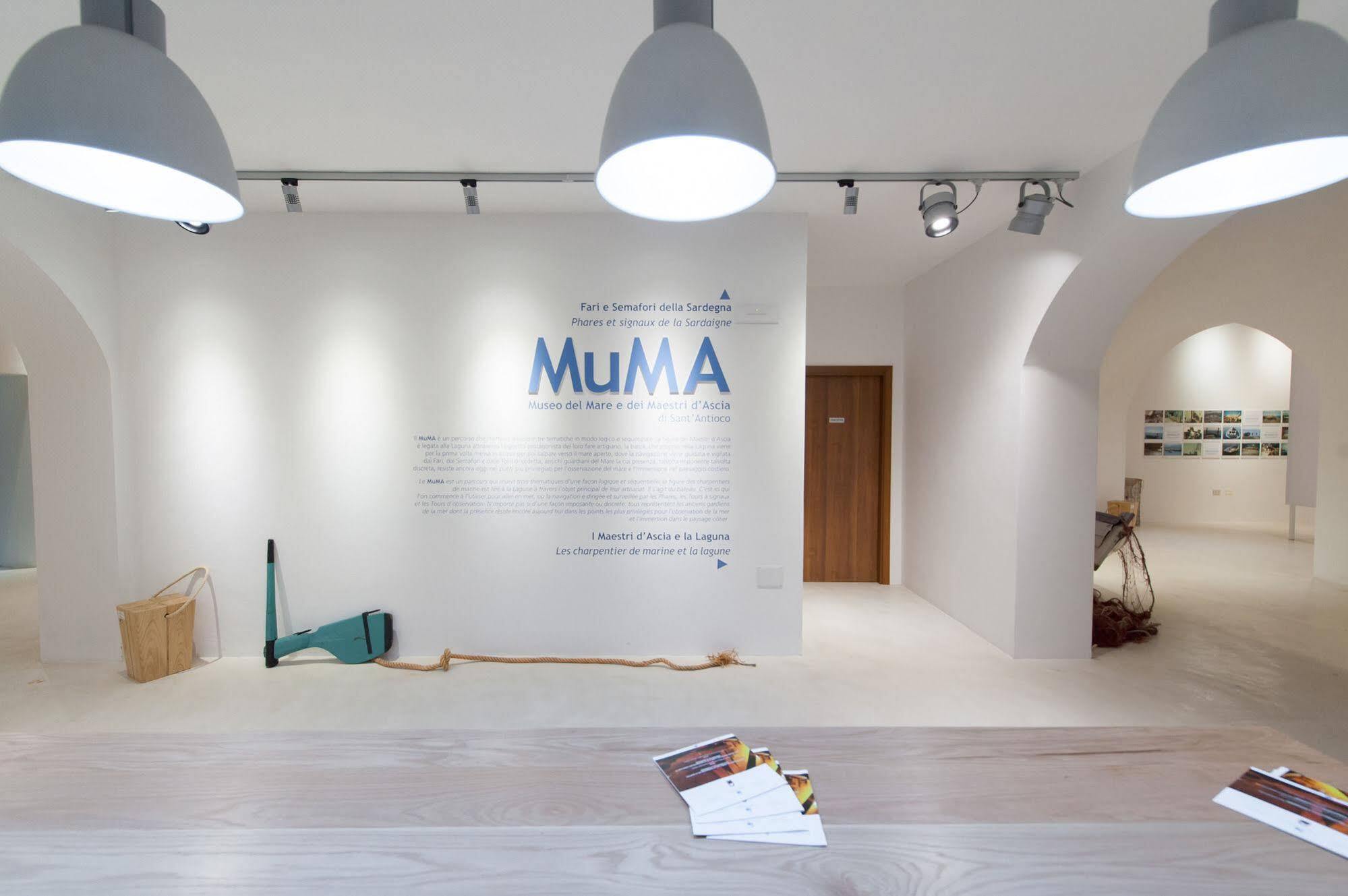 Muma Hostel Sant'Antioco Luaran gambar